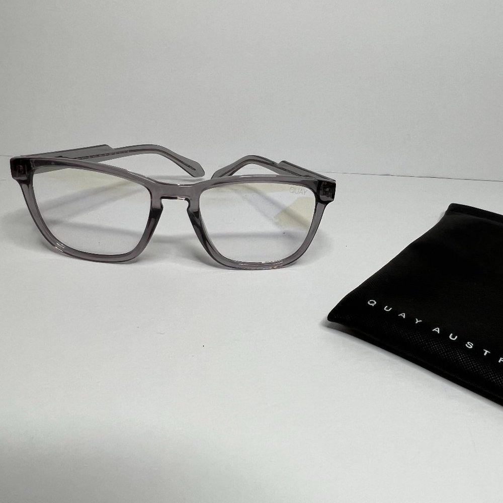 Quay Australia Hardwire Smoke Blue Light Glasses